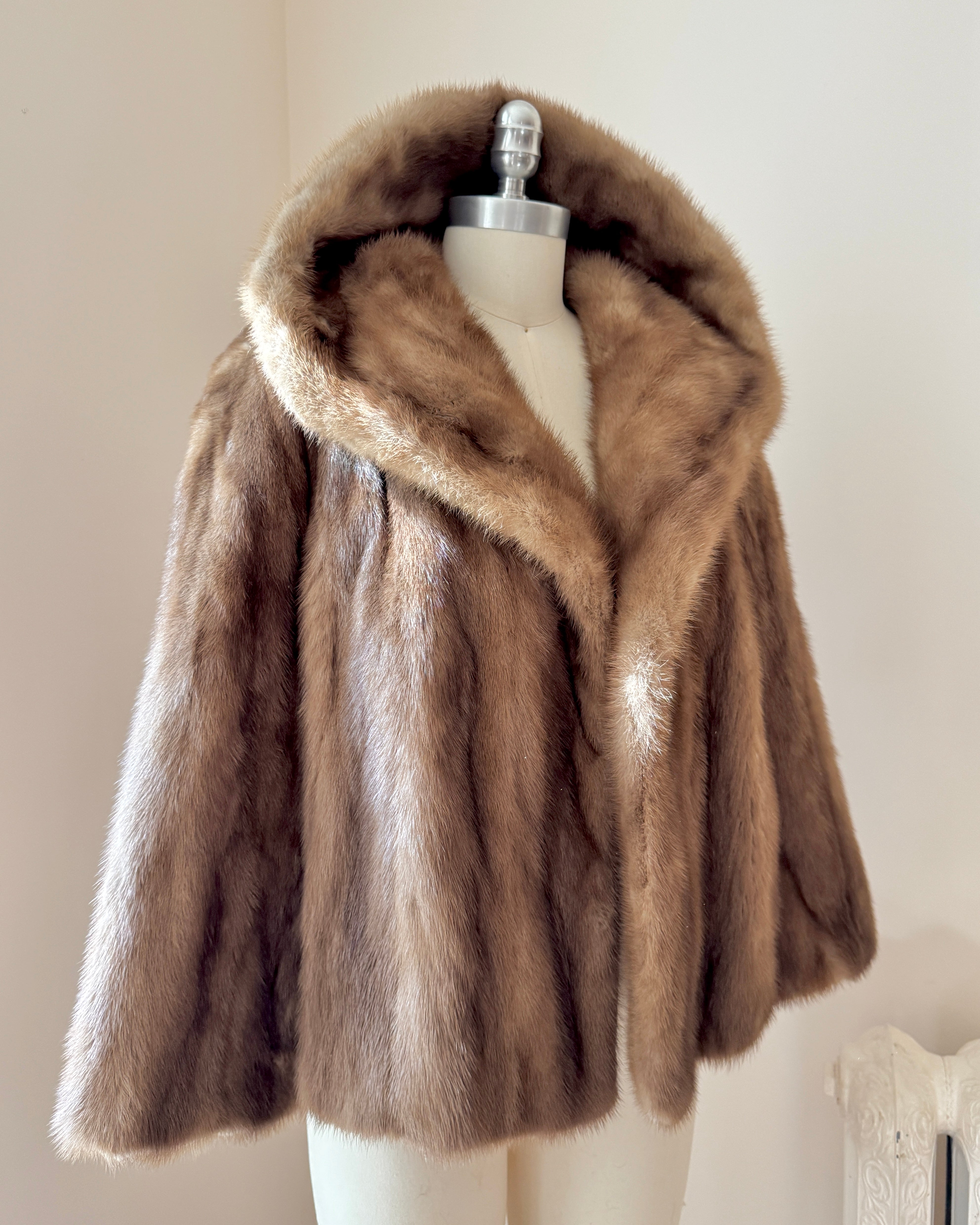 Vintage 1950s Mink Fur Jacket Brown or Honey Blonde Color Crop Swing Jacket Stole with Shawl Collar M