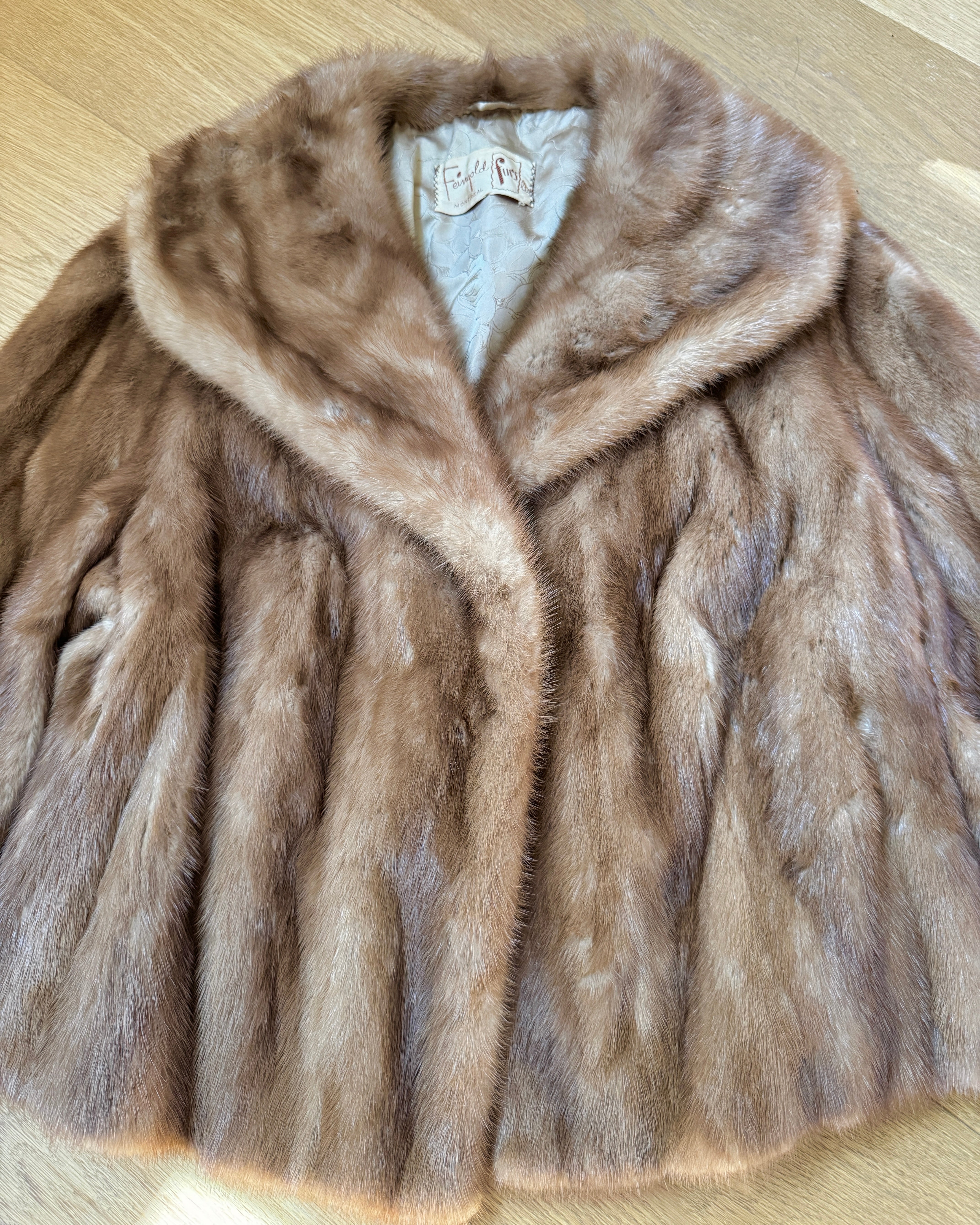 Vintage 1950s Mink Fur Jacket Brown or Honey Blonde Color Crop Swing Jacket Stole with Shawl Collar M