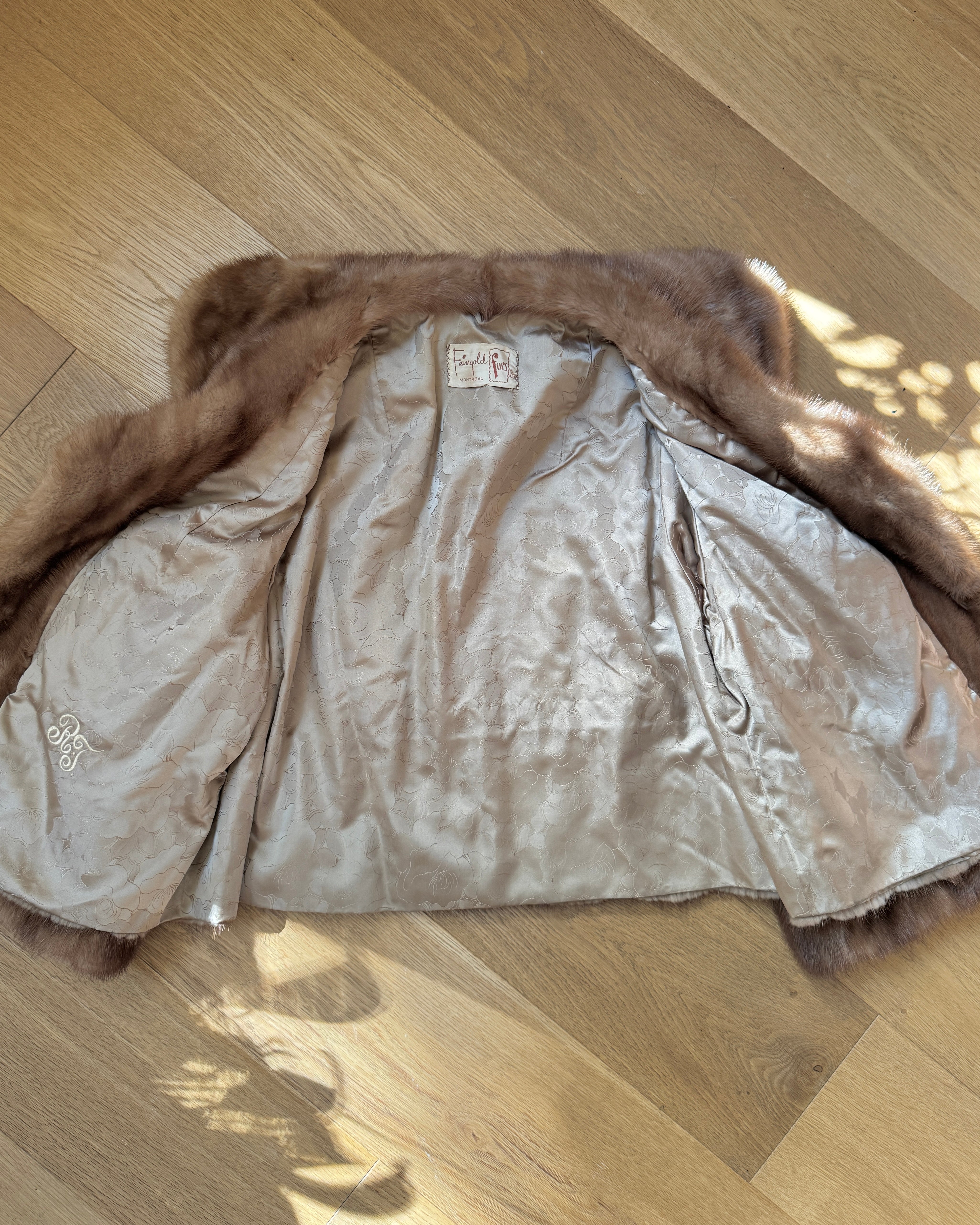 Vintage 1950s Mink Fur Jacket Brown or Honey Blonde Color Crop Swing Jacket Stole with Shawl Collar M