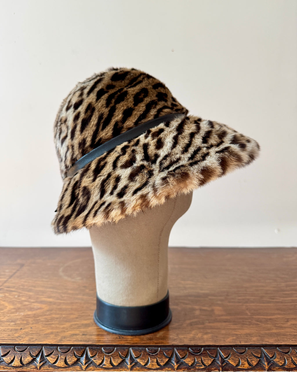 Vintage 1960s Handmade Leopard Ocelot Real Fur With Wide Brim Bucket Hat
