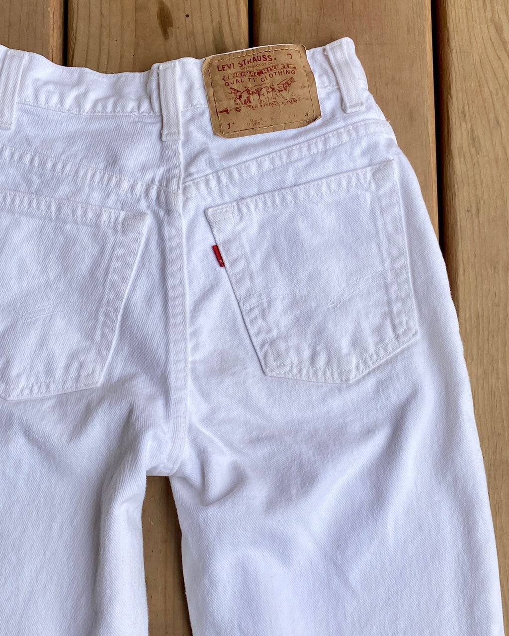 Vintage 1980s Levis 512 Red Tab White Jeans size 24 to 25 Waist Made in USA