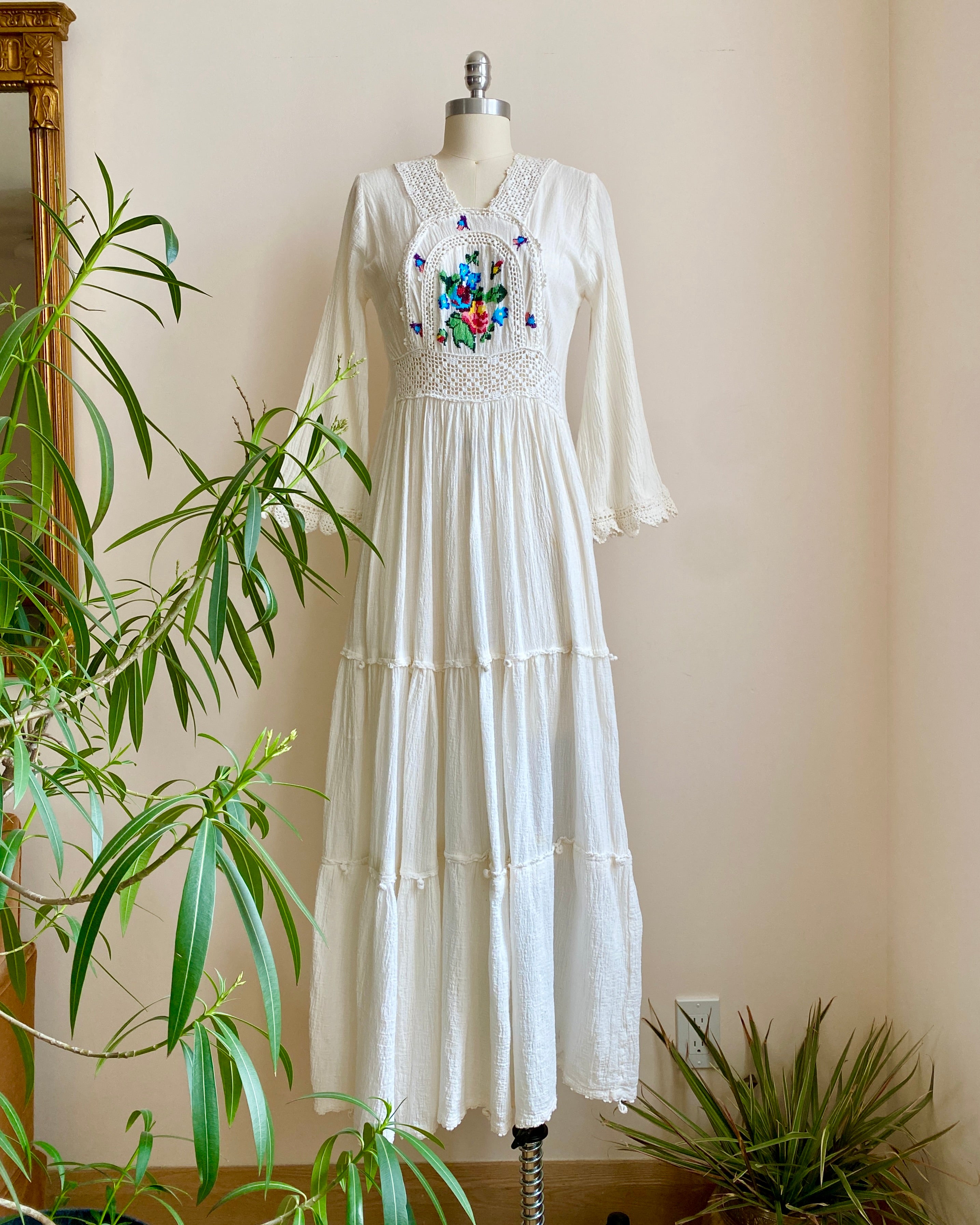 VINTAGE 1970s Cream Cotton Gauze Tiered Bell Sleeve Prairie Maxi Dress with Embroidery and Crochet Details size S 4
