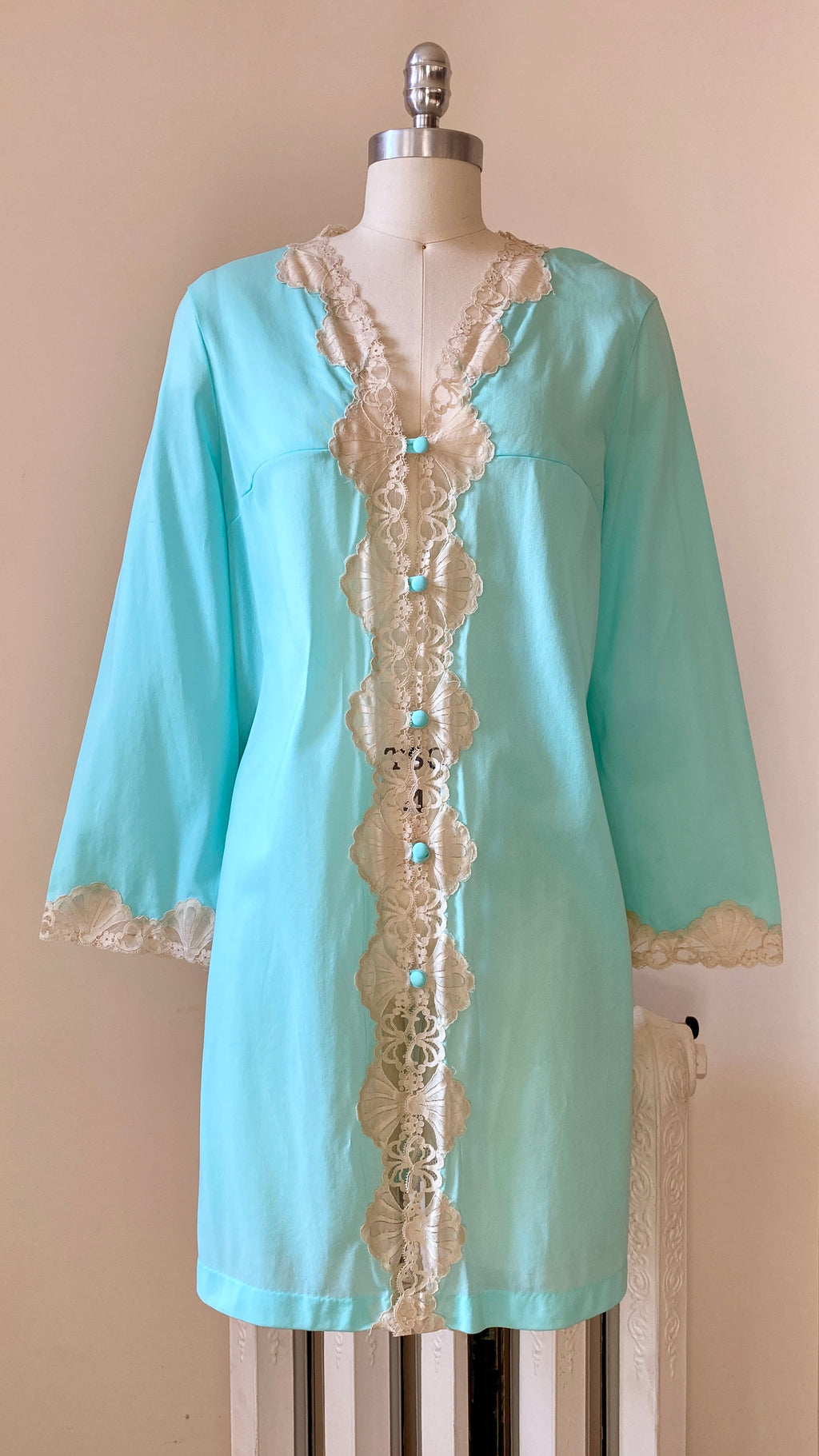 Vintage EMILIO PUCCI 1960s Aqua Bed Jacket With Cream Scalloped Lace S M