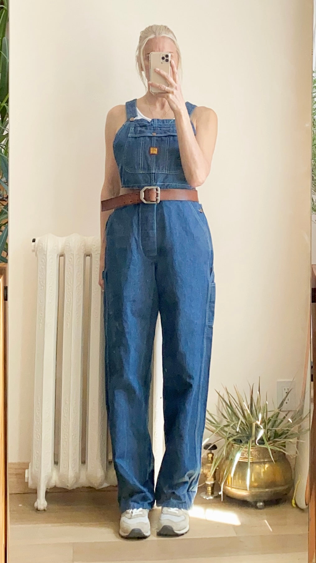 Vintage 1990s BIG BEN  by Wrangler Blue Denim Carpenter Bib Overalls Medium Wash Size M