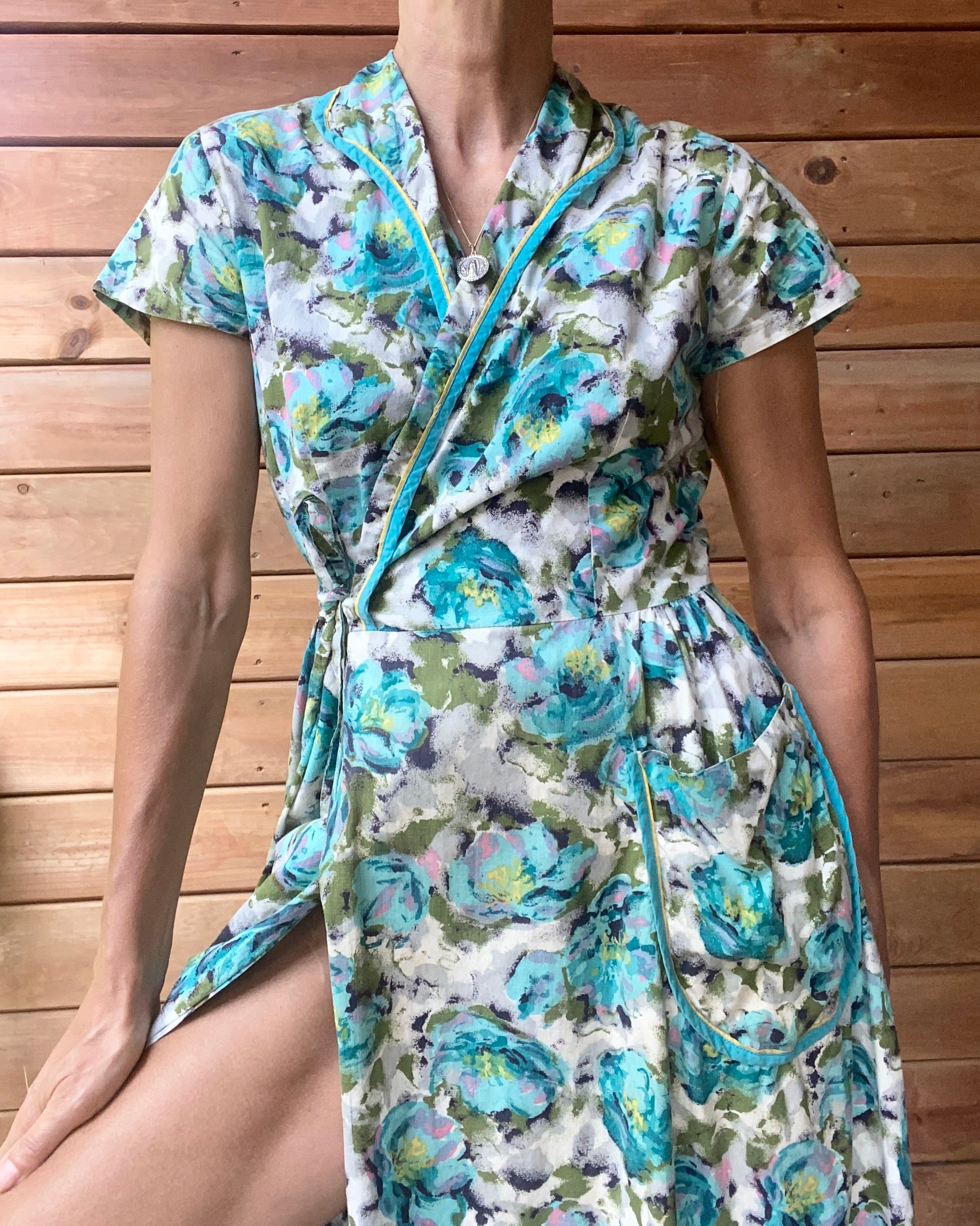 Vintage 1940s Cotton Floral House Dress M