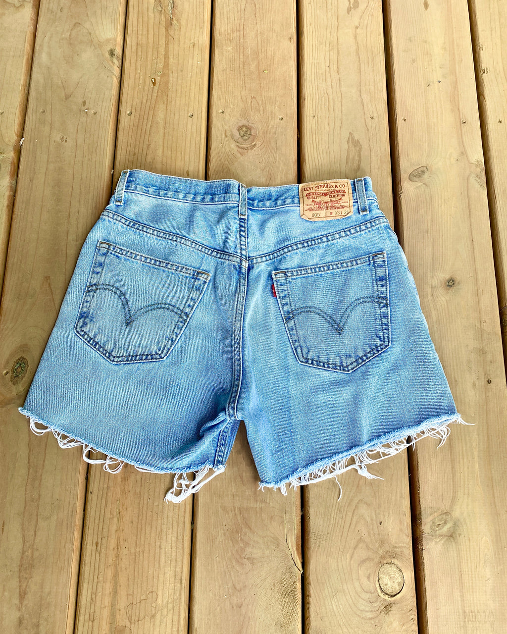 Vintage 1990s Levis 505 Light Wash Cutoffs Denim Jean Shorts 32
