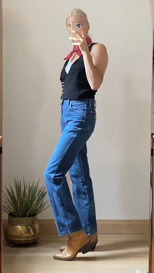 Vintage Wrangler Dark Blue Wash Jeans size 29 or 30