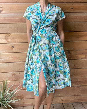 Vintage 1940s Cotton Floral House Dress M