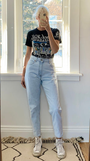 Vintage Levis 550 Light Wash Jeans size 30