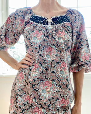 VINTAGE 1970s LEO of New York Cotton Calico Floral Prairie Set