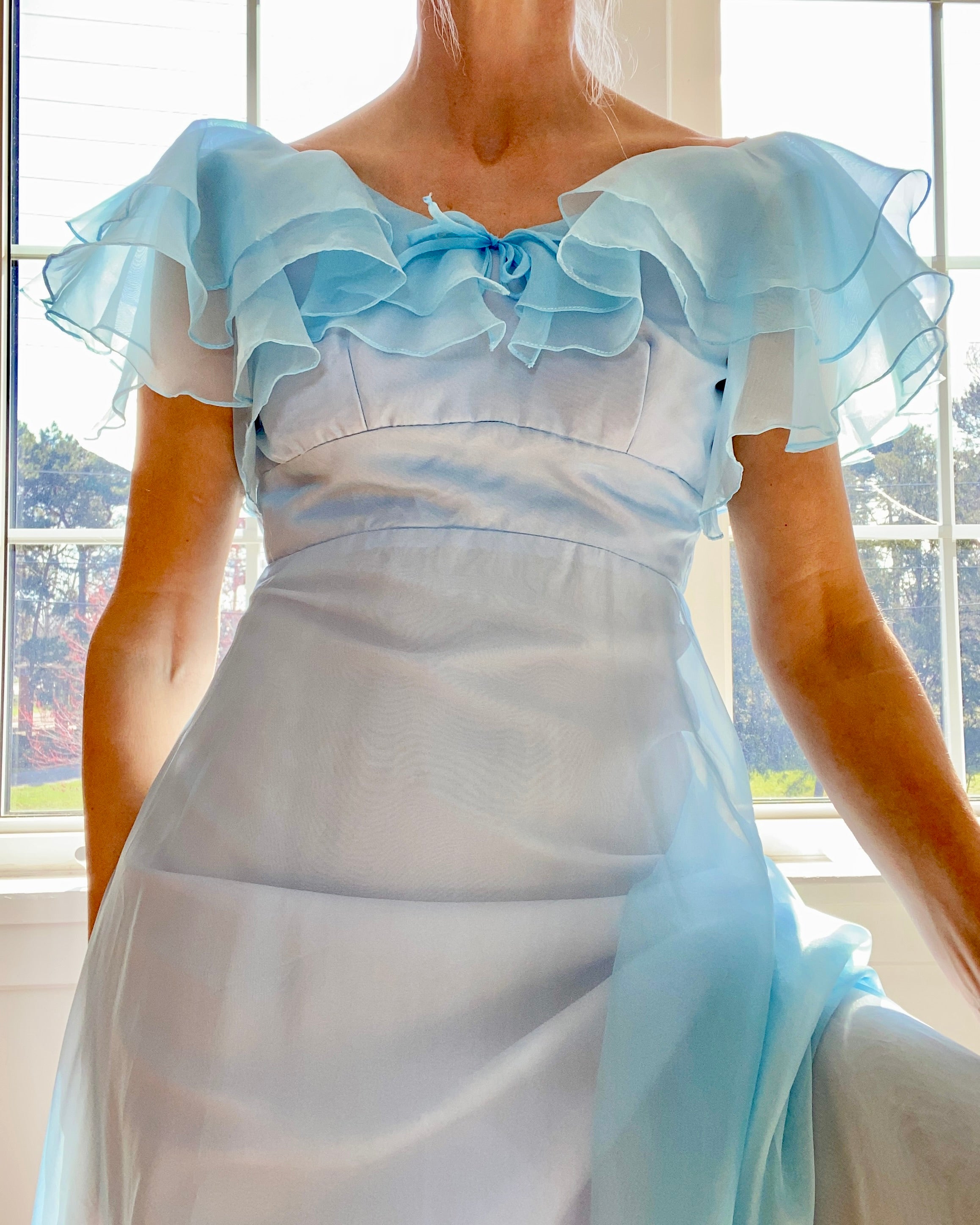 Vintage 1970s Montgomery Ward Blue Chiffon Formal Gown Size 4 - LGWU Union label USA