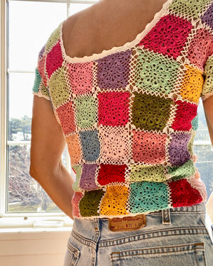 VINTAGE 1960s Crochet Granny Squares Patchwork Top S