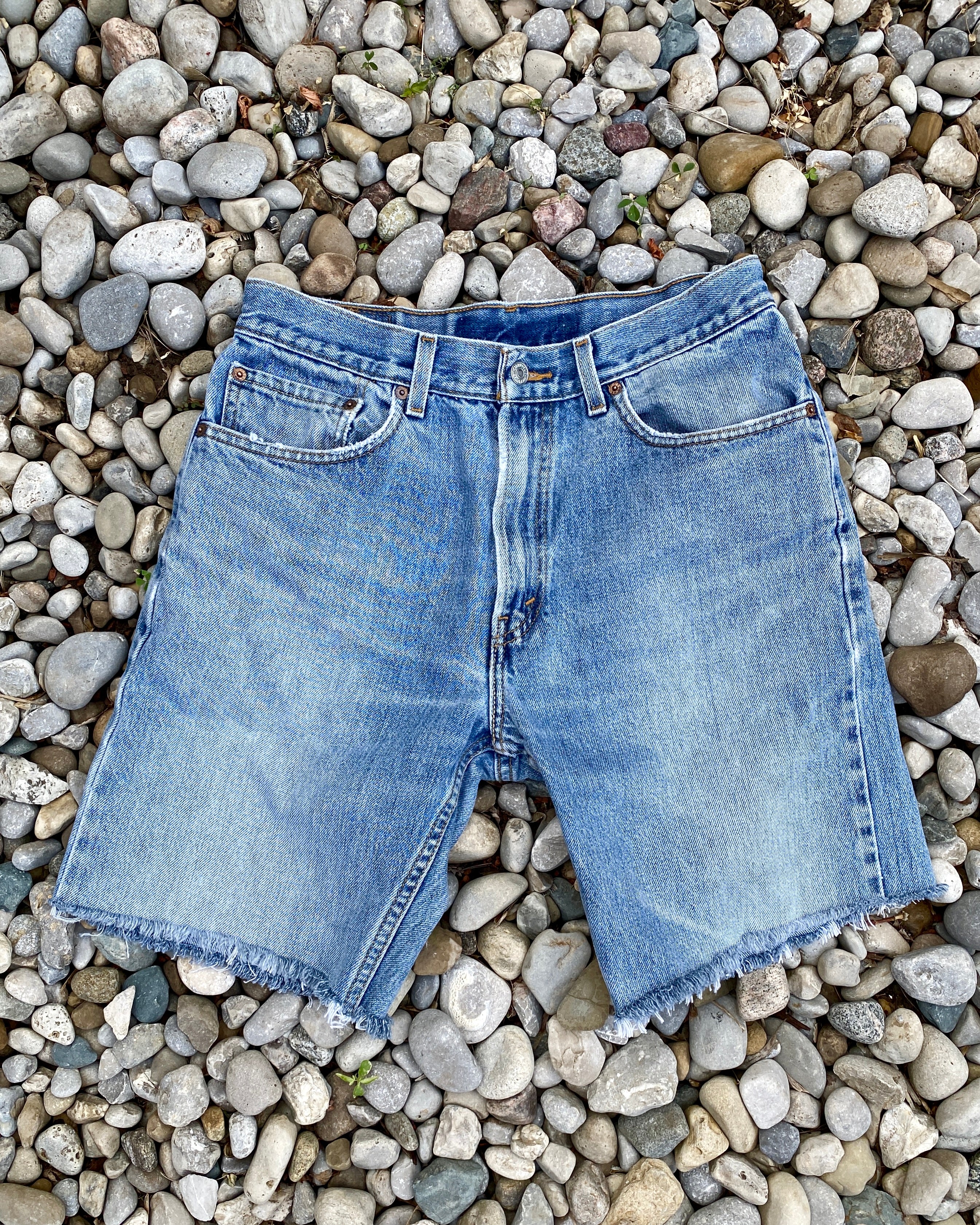 Vintage Levis Shorts Medium to Light Wash Size 32