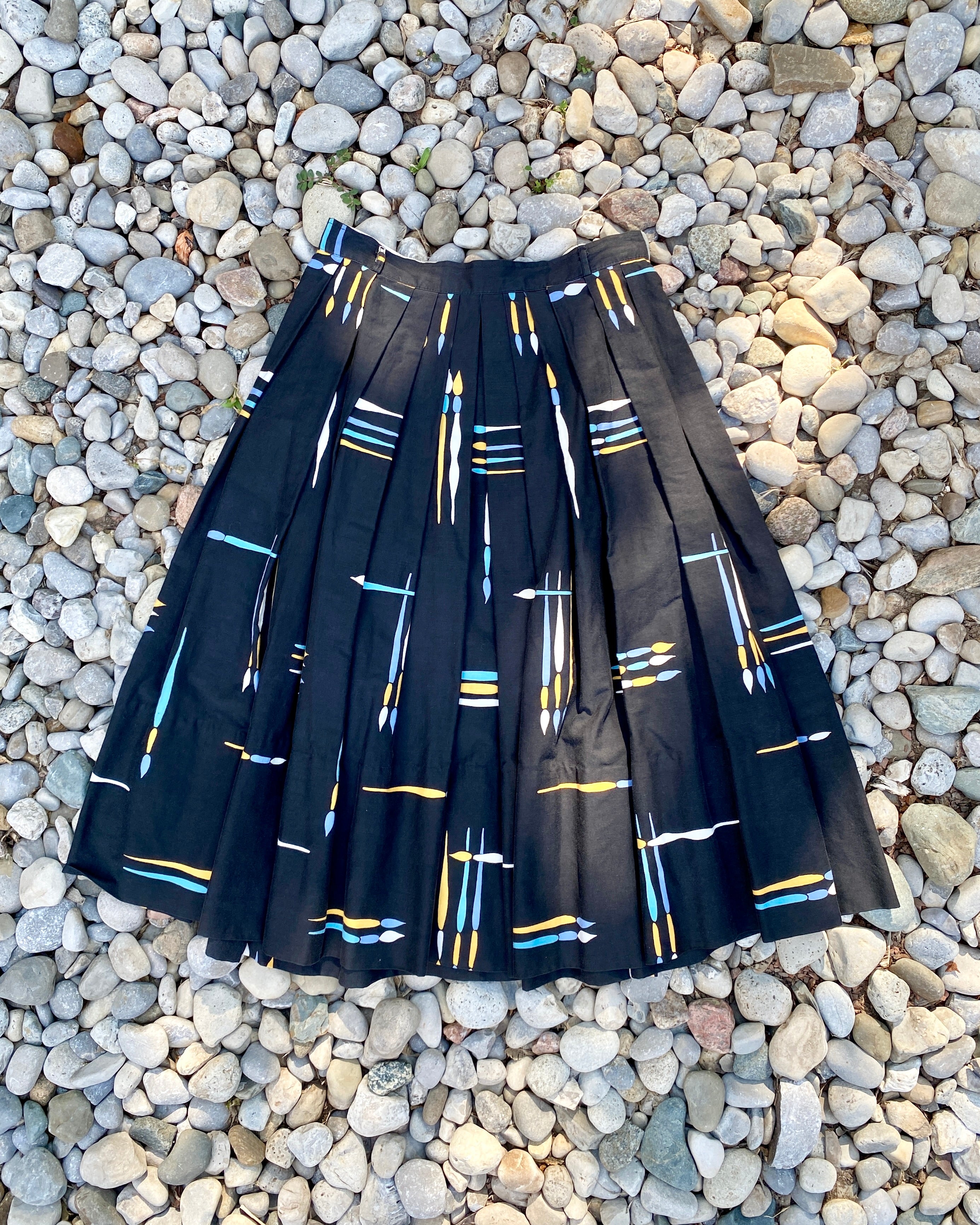 Vintage 1950s Pleated Black Print Skirt