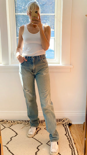 Vintage Wranglers Medium Distressed Wash Jeans size 31