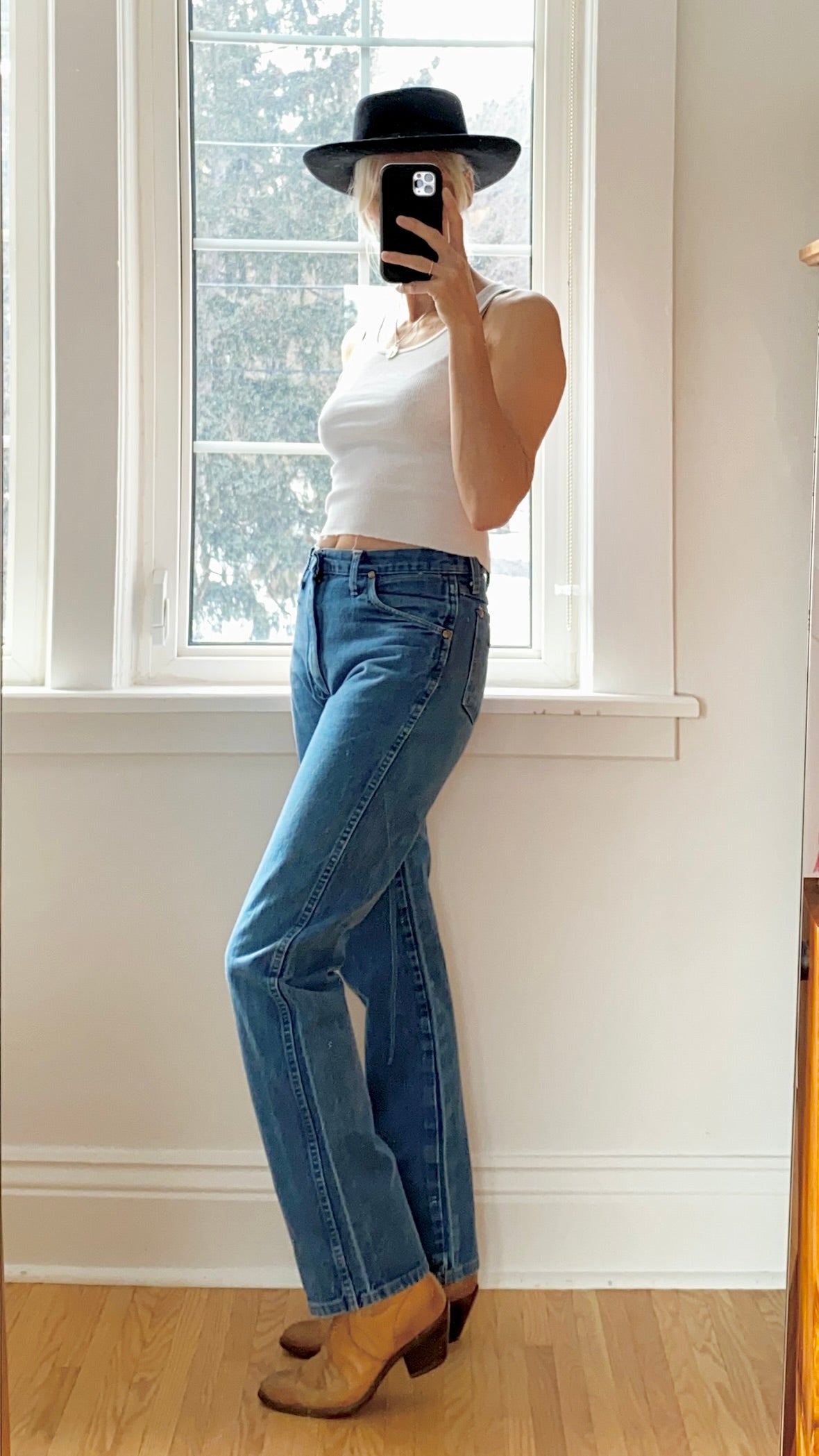Vintage Wrangler Medium Wash Jeans 30