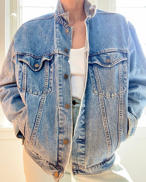 Vintage 1980s Levis Jean Jacket light wash