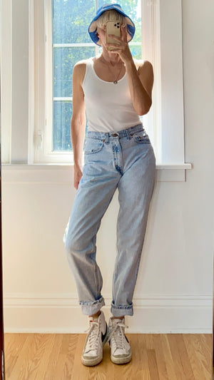 Vintage Levis 550 Light Wash size 30 Made in USA