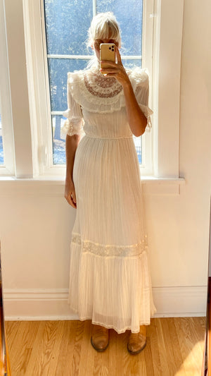Vintage 1970s Gunne Sax by Jessica San Francisco Pleated Cream Voile and Lace Maxi Dress size 7