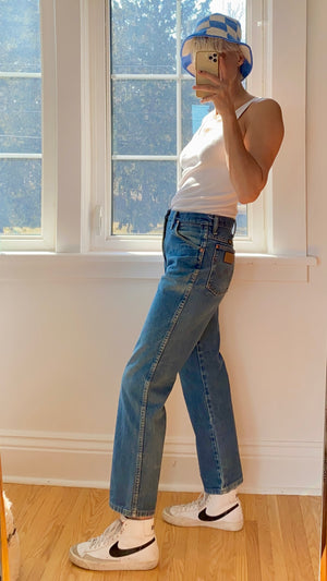 Vintage Wranglers Medium Wash Jeans size 31