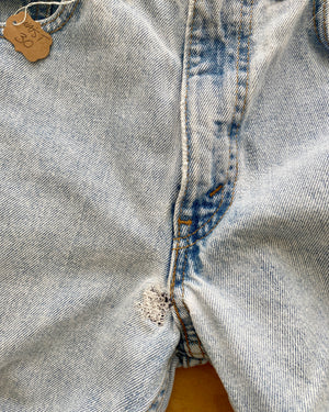 Vintage Levis 550 Light Wash size 30 Made in USA