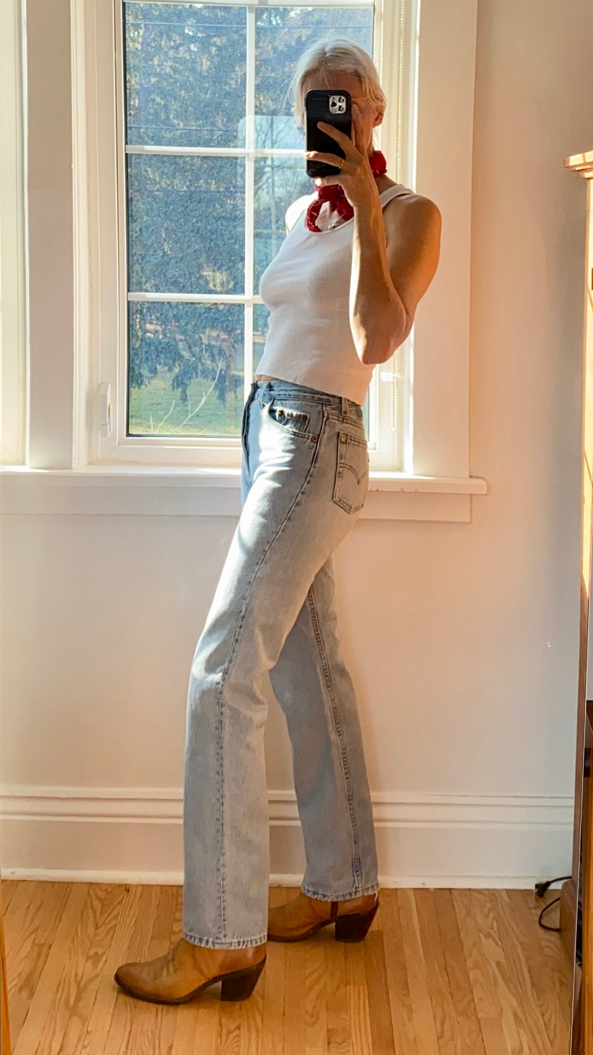 Vintage Levis 501 Light Wash Jeans size 28 USA