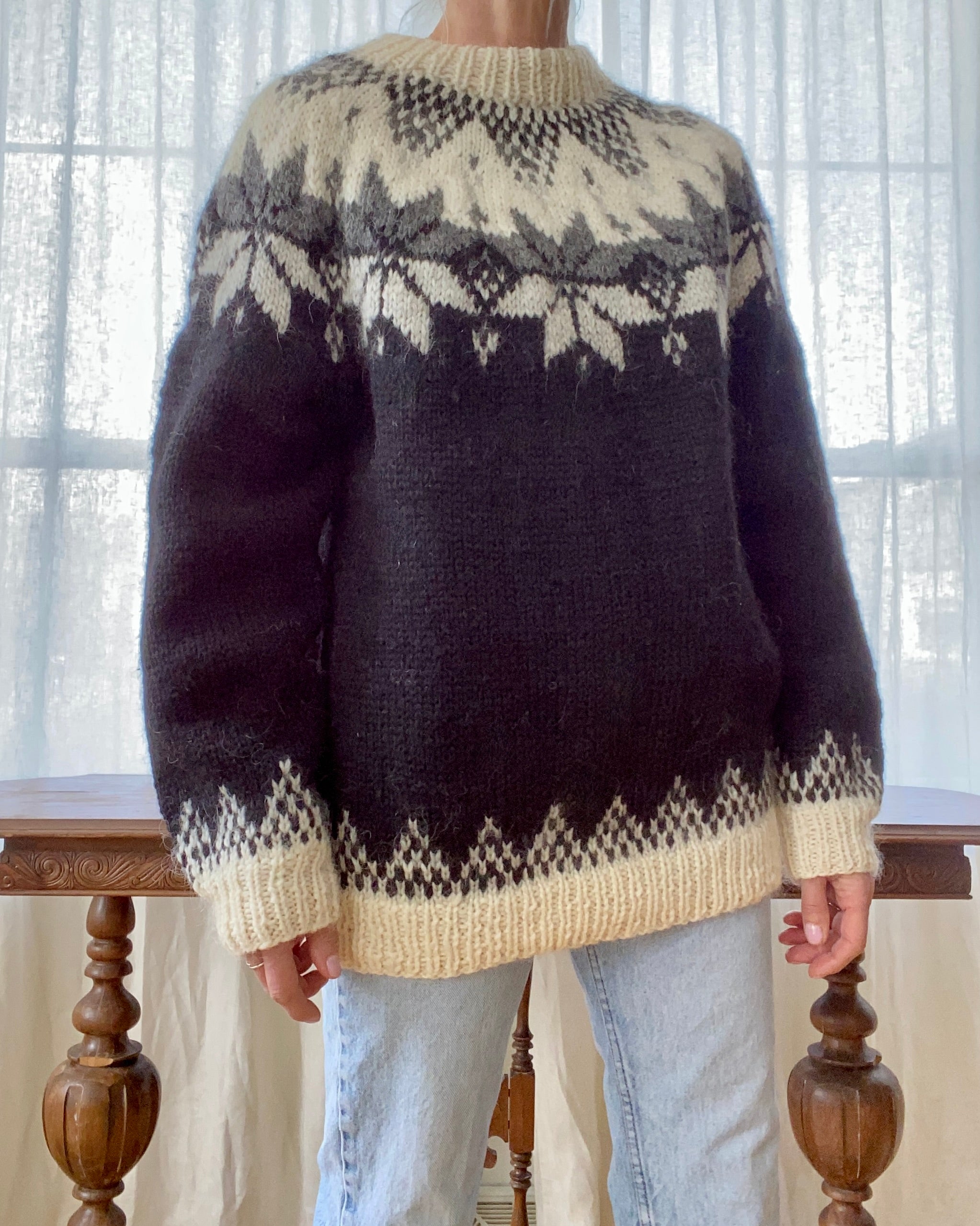 Vintage Icelandic Lopi Fair Isle Black and Cream Sweater L XL