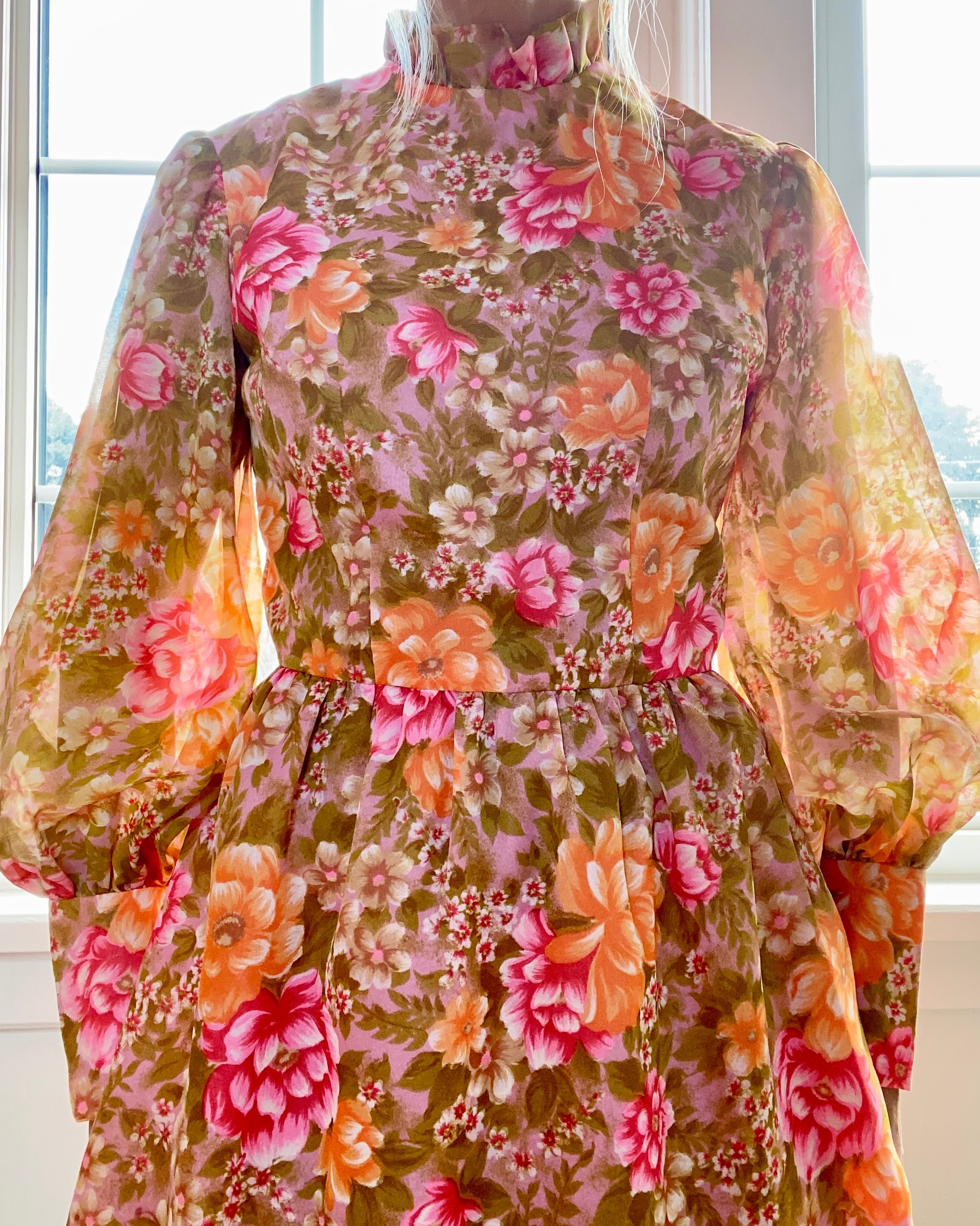 Vintage 1960s Floral Organza Puff Sleeve Sleeves M