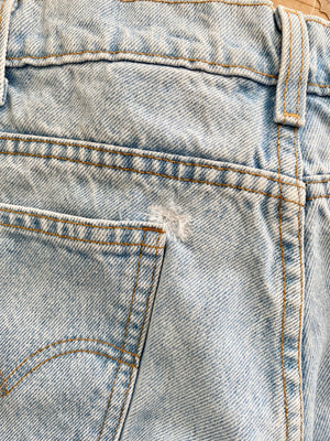 Vintage Levis 505 Orange Tab Light Wash size 31