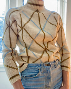 Vintage 1960s Cream and Tan Argyle Ski Wool Mock Neck Sweater S