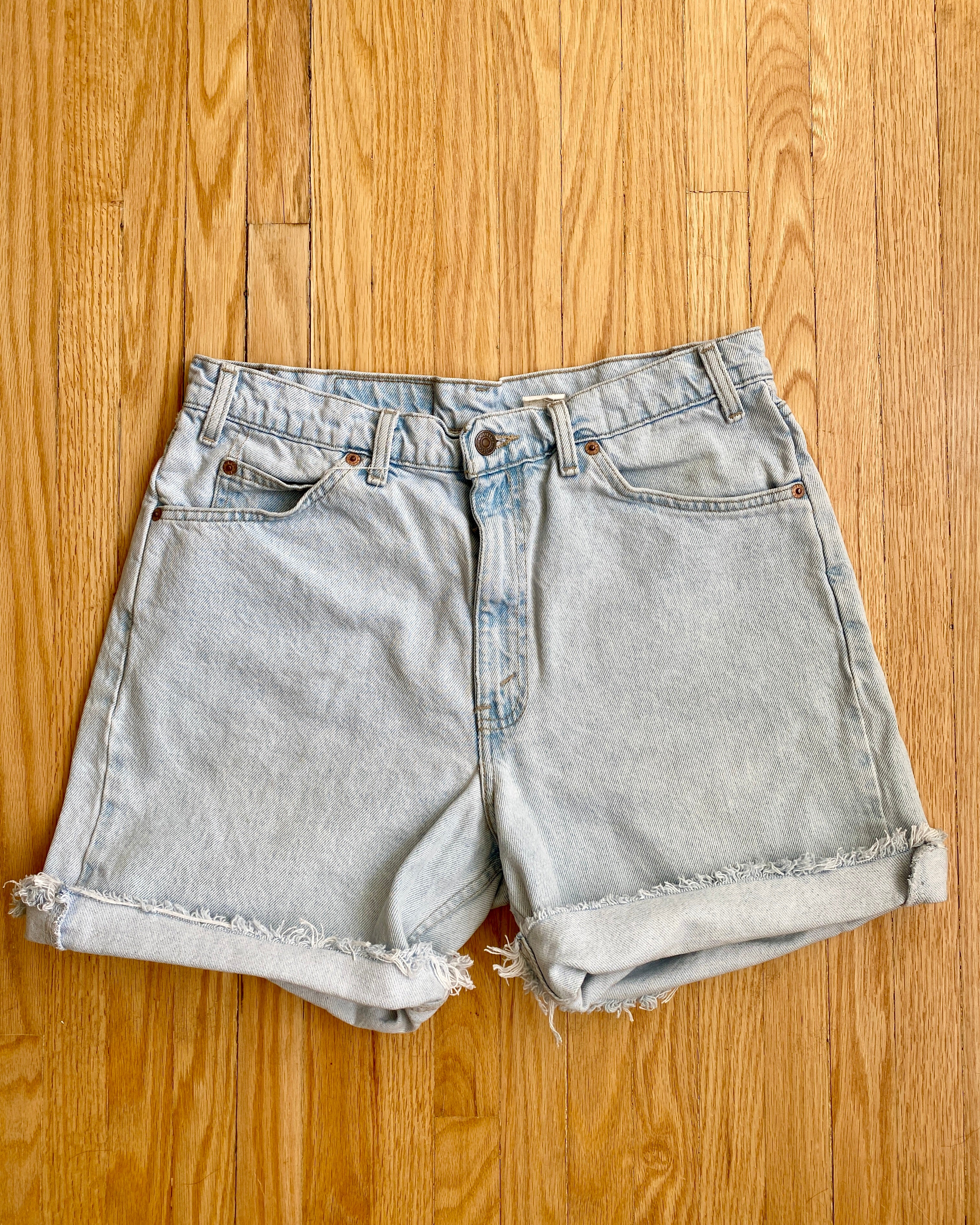 Vintage Levis Orange Tab Shorts Light Wash Size 32