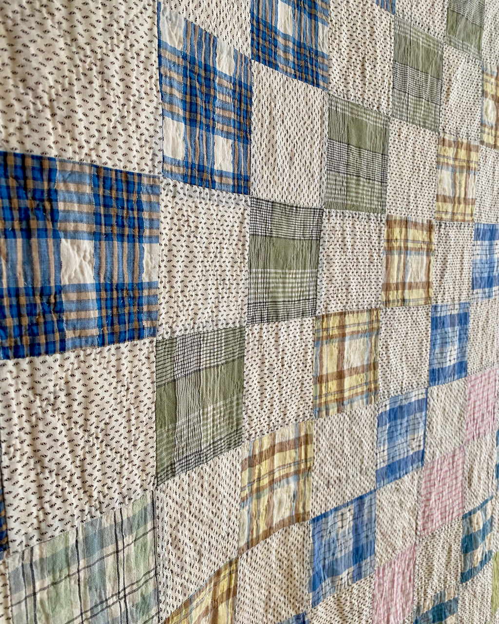 Antique Handmade 1920s Gingham Plaid Check Squares Quilt