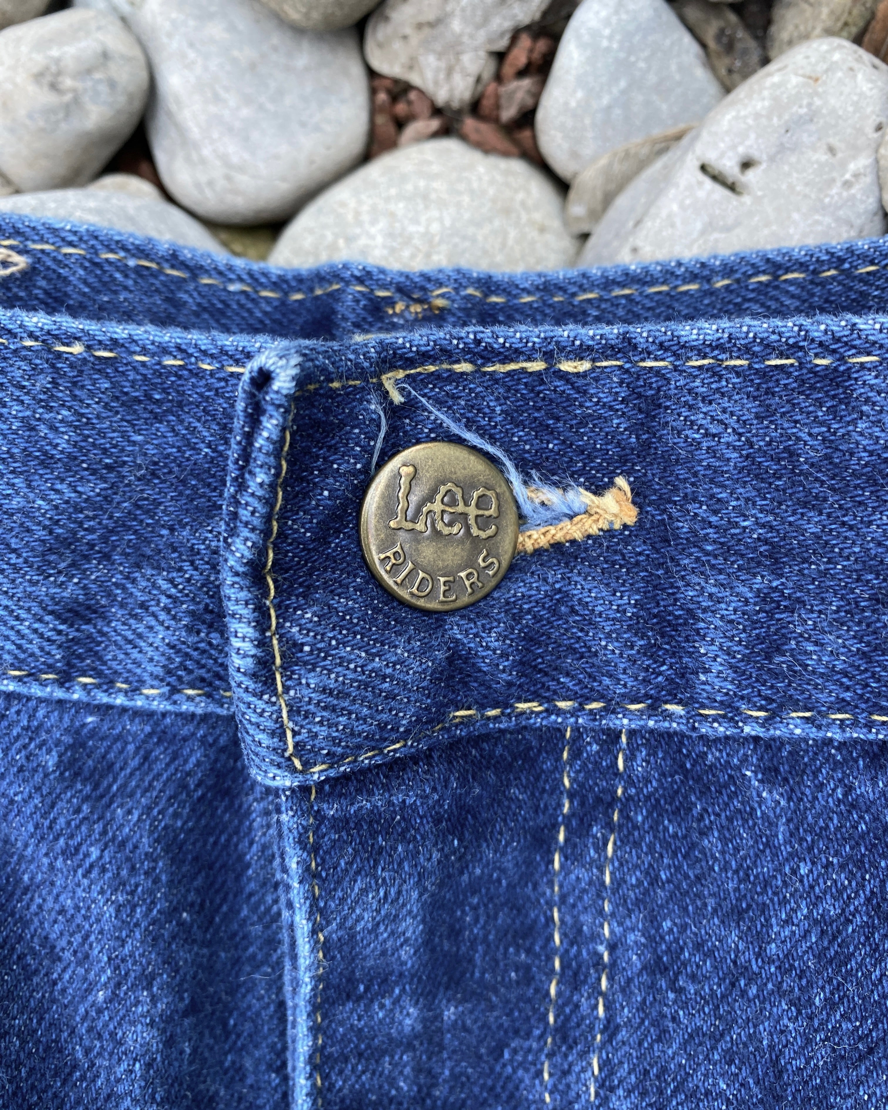 Vintage LEE Riders Made in USA Dark Wash Jeans USA High Waist 28 Hip 41