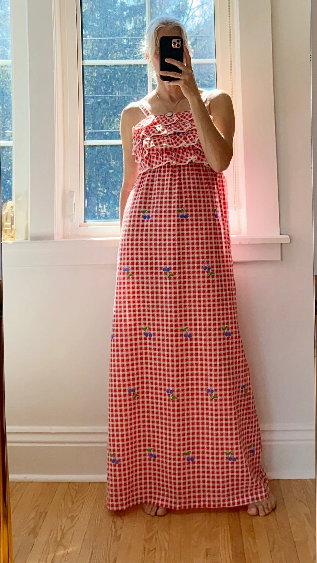 VINTAGE 1970s Red Gingham with Blueberries Cotton Ruffle Maxi Dress XS S