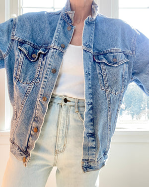 Vintage 1980s Levis Jean Jacket light wash