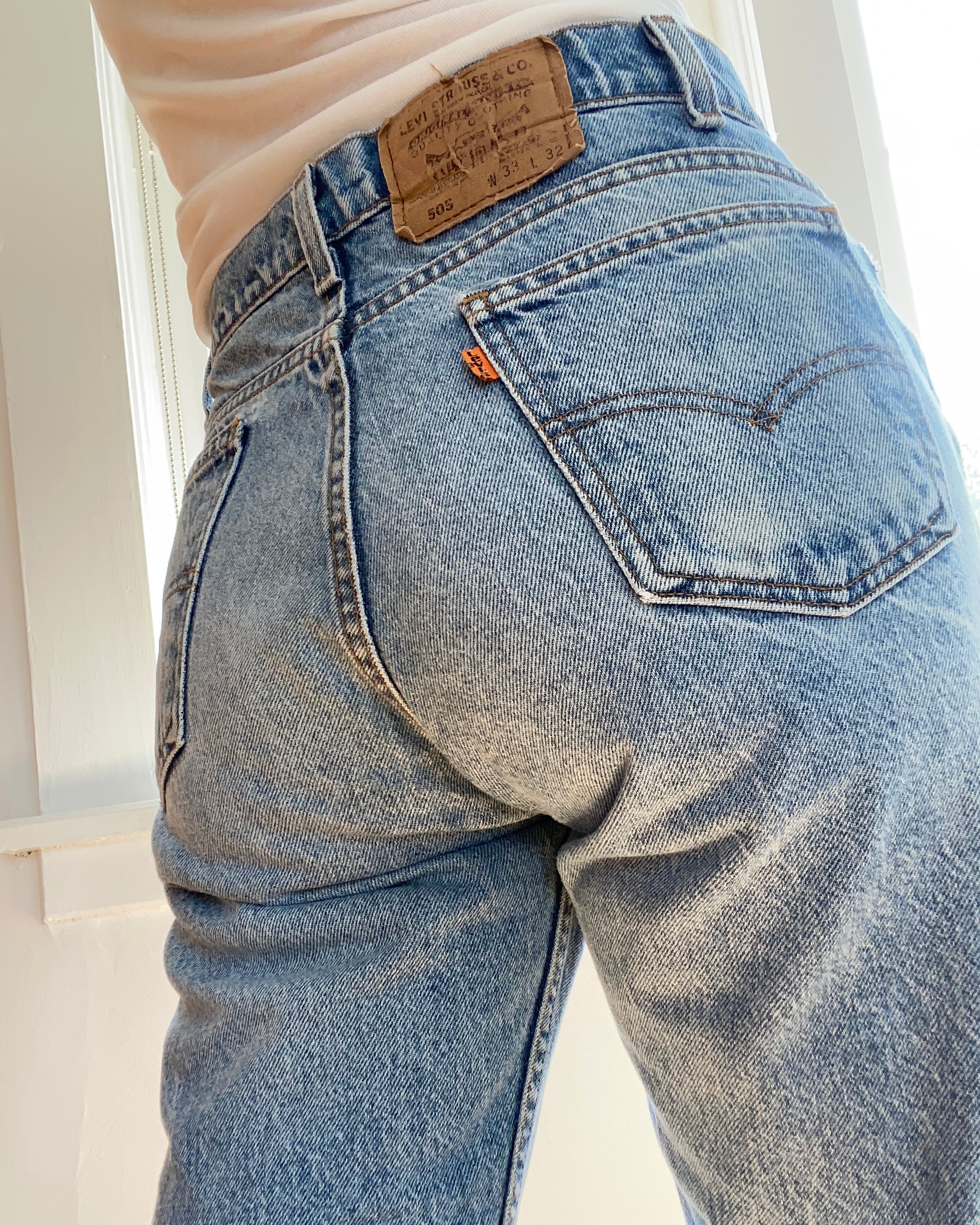 Vintage Levis 505 Orange Tab Medium Wash size 31 Made in USA