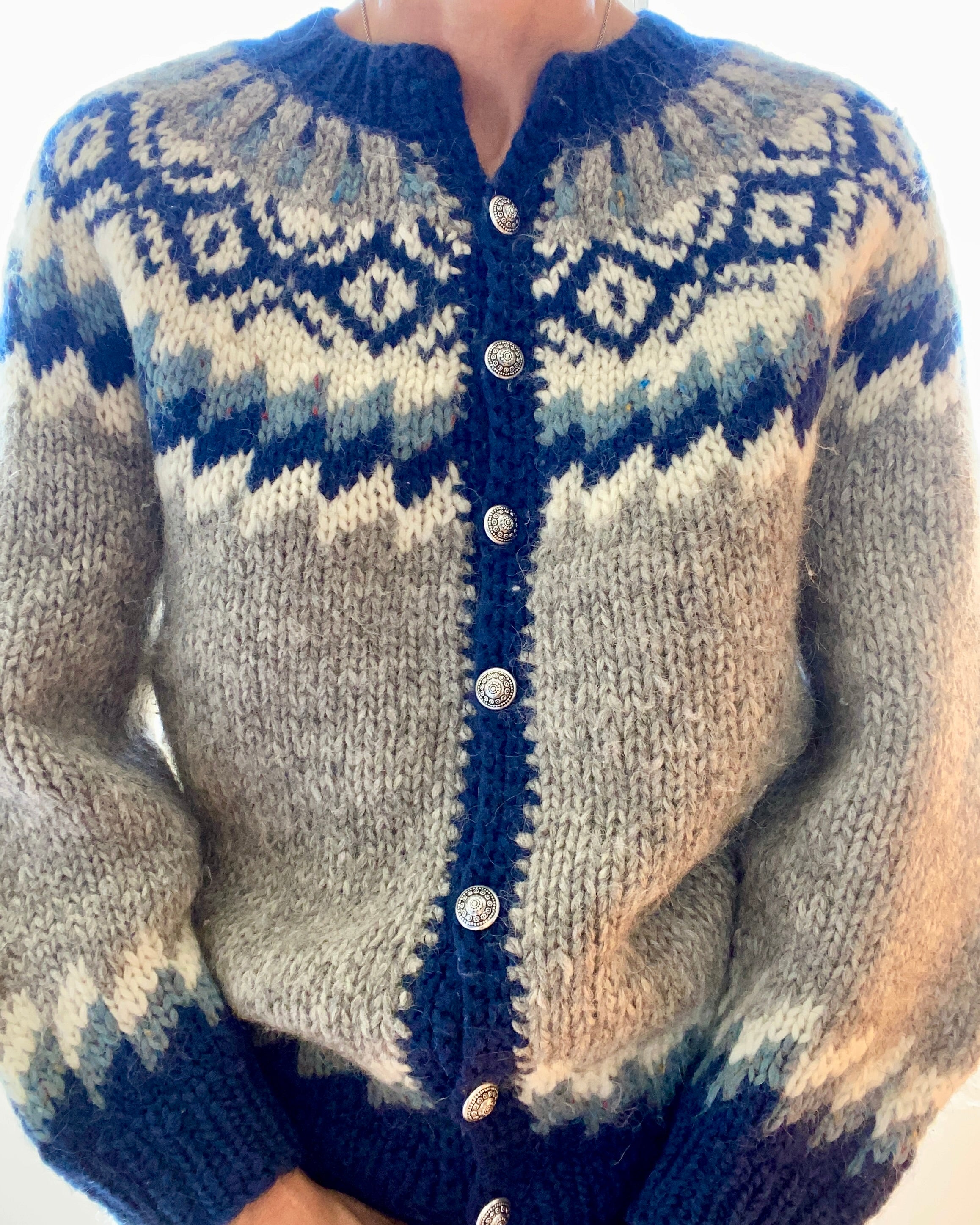 VINTAGE HILDA Ltd. Handknit Icelandic Wool Cardigan