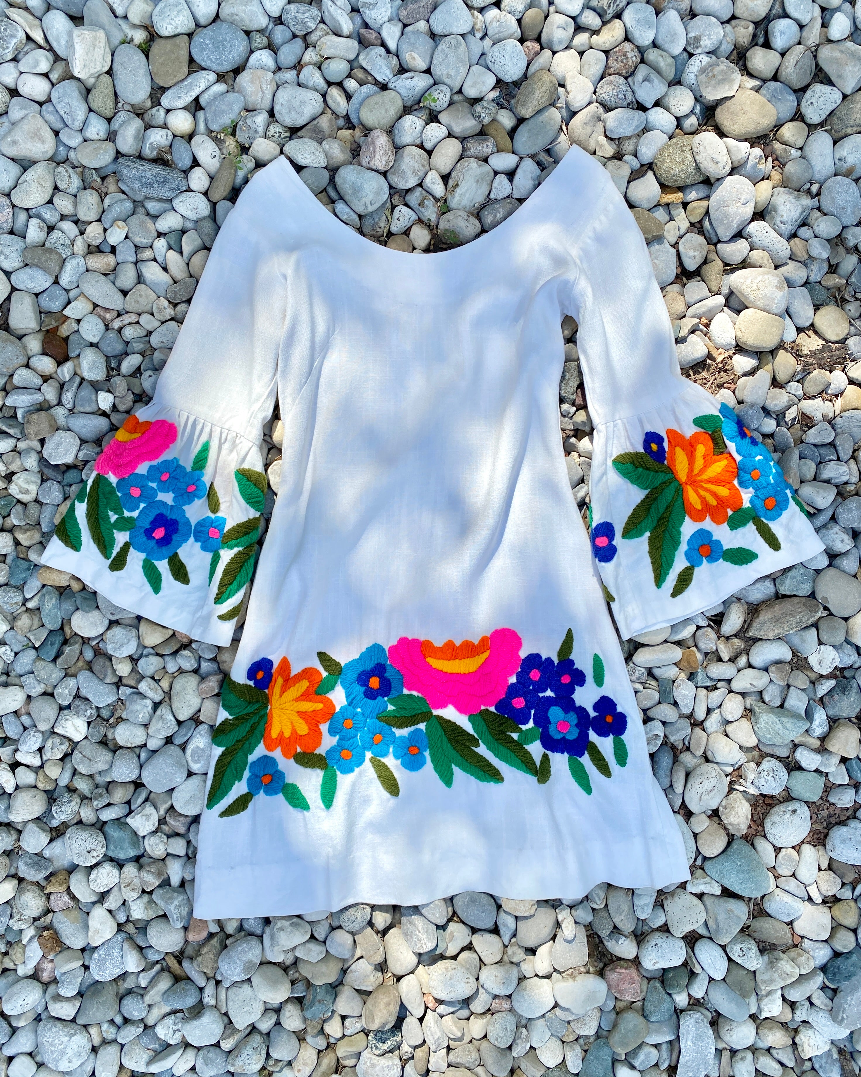 Vintage Mexican Embroidered Linen Bell Sleeve Dress