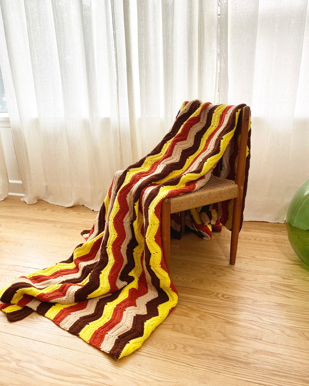 Vintage 1970s Handknit Crochet Chevron Blanket/Throw