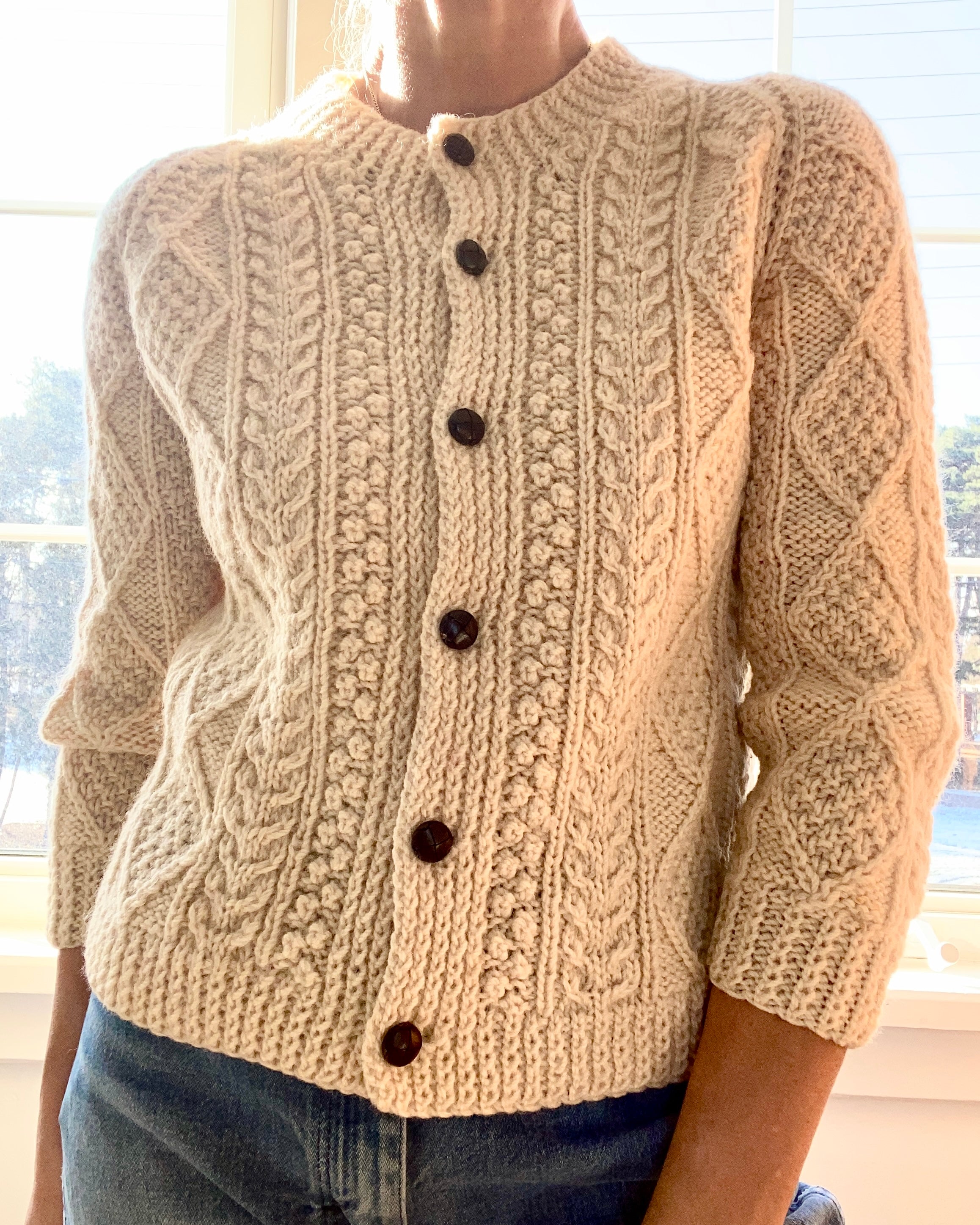 VINTAGE Handknit Irish Fisherman Cable Wool Cardigan S