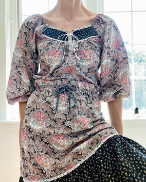 VINTAGE 1970s LEO of New York Cotton Calico Floral Prairie Set