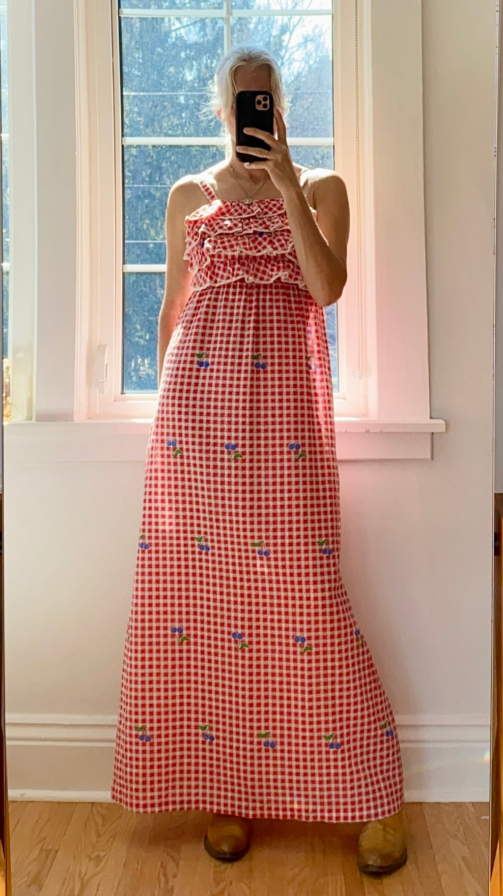 VINTAGE 1970s Red Gingham with Blueberries Cotton Ruffle Maxi Dress XS S