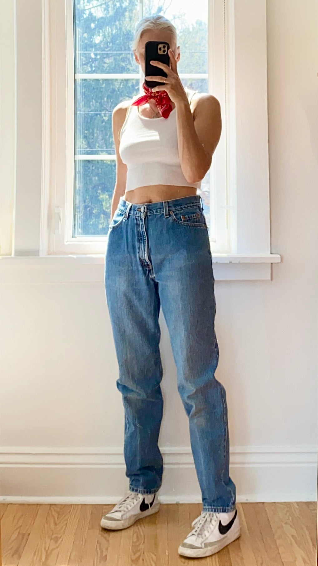 Vintage 1990s Levis 512 High Waist Medium Wash Denim Jeans size 31 Made in USA