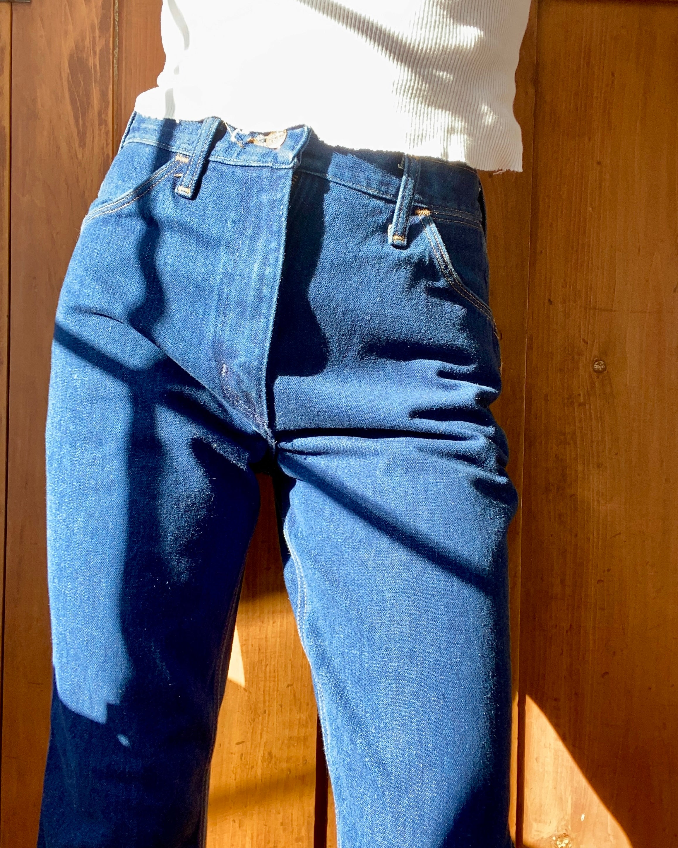Vintage Wrangler 1970s Flares Dark Wash Jeans size 31 Made in USA