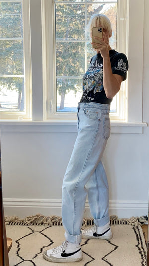 Vintage Levis 550 Light Wash Jeans size 32