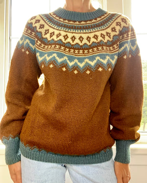 VINTAGE NORSE KNIT Fair Isle Handknit Sweater
