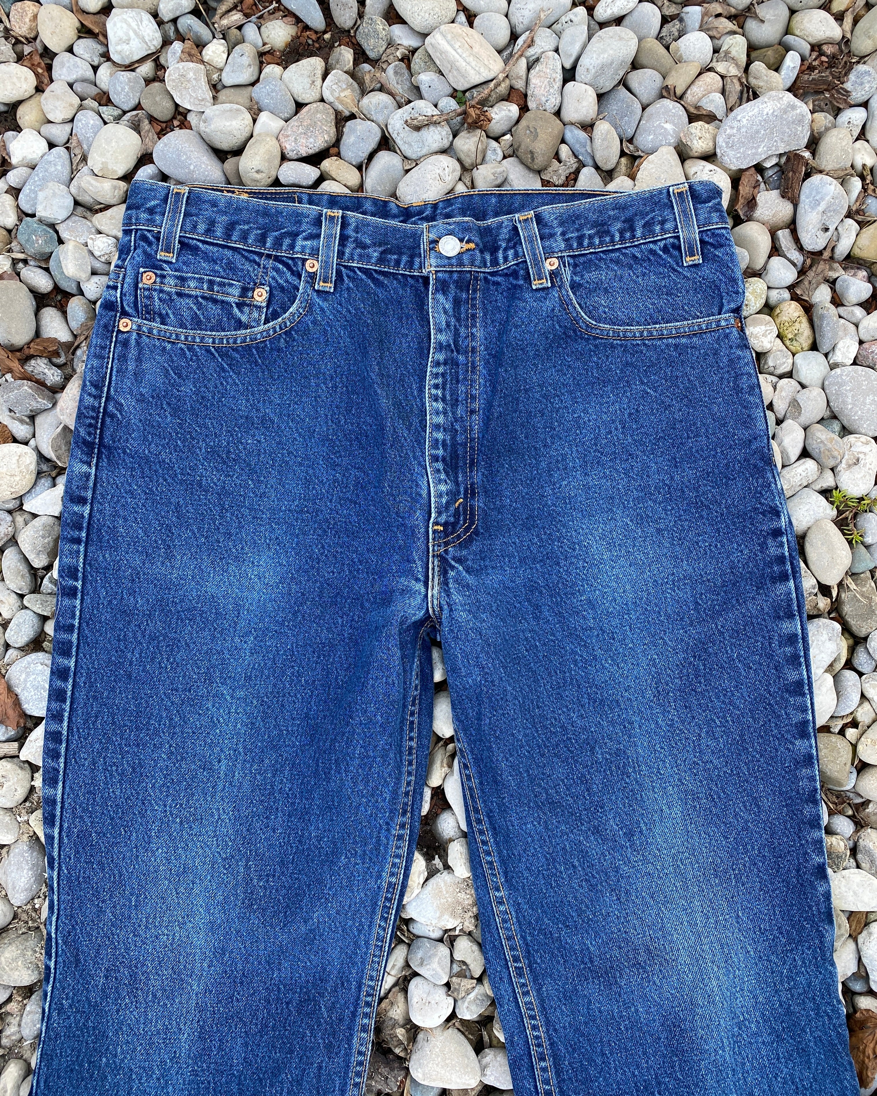 Vintage Levis 517 Boot Cut Flares Dark Blue Wash Jeans size 36 USA