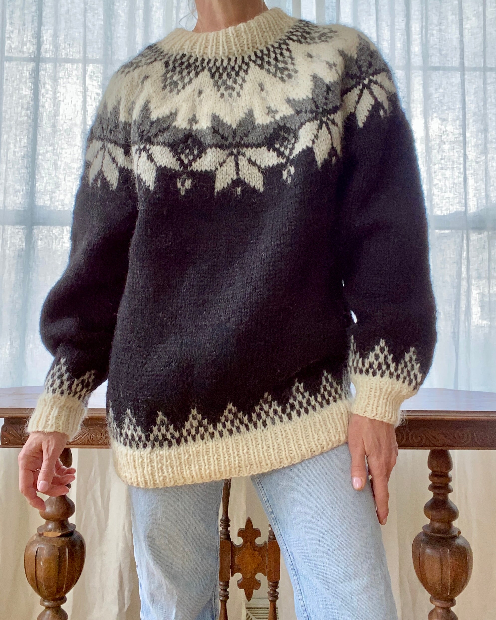 Vintage Icelandic Lopi Fair Isle Black and Cream Sweater L XL
