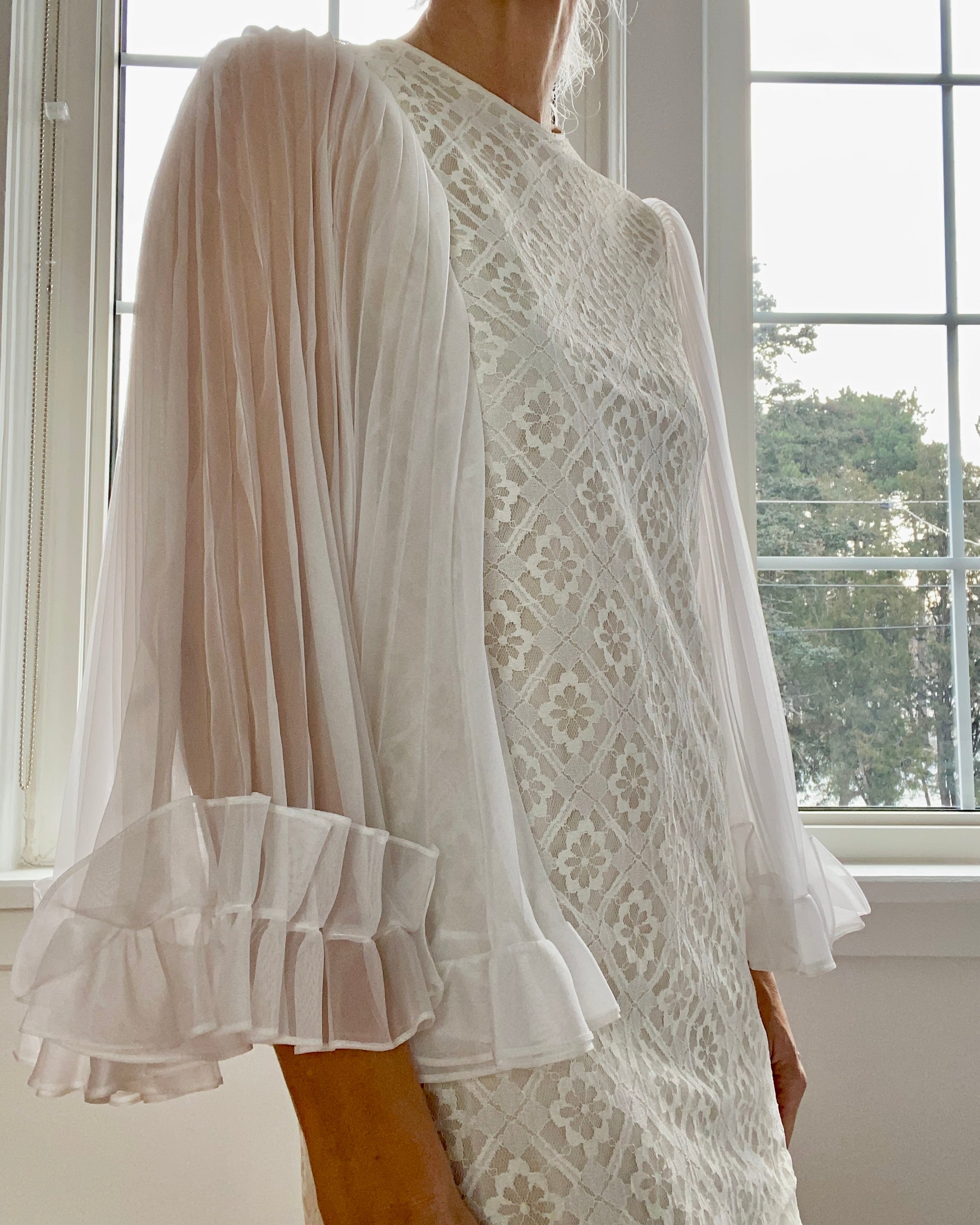 VINTAGE Lace and Chiffon Mini 1960s Dress
