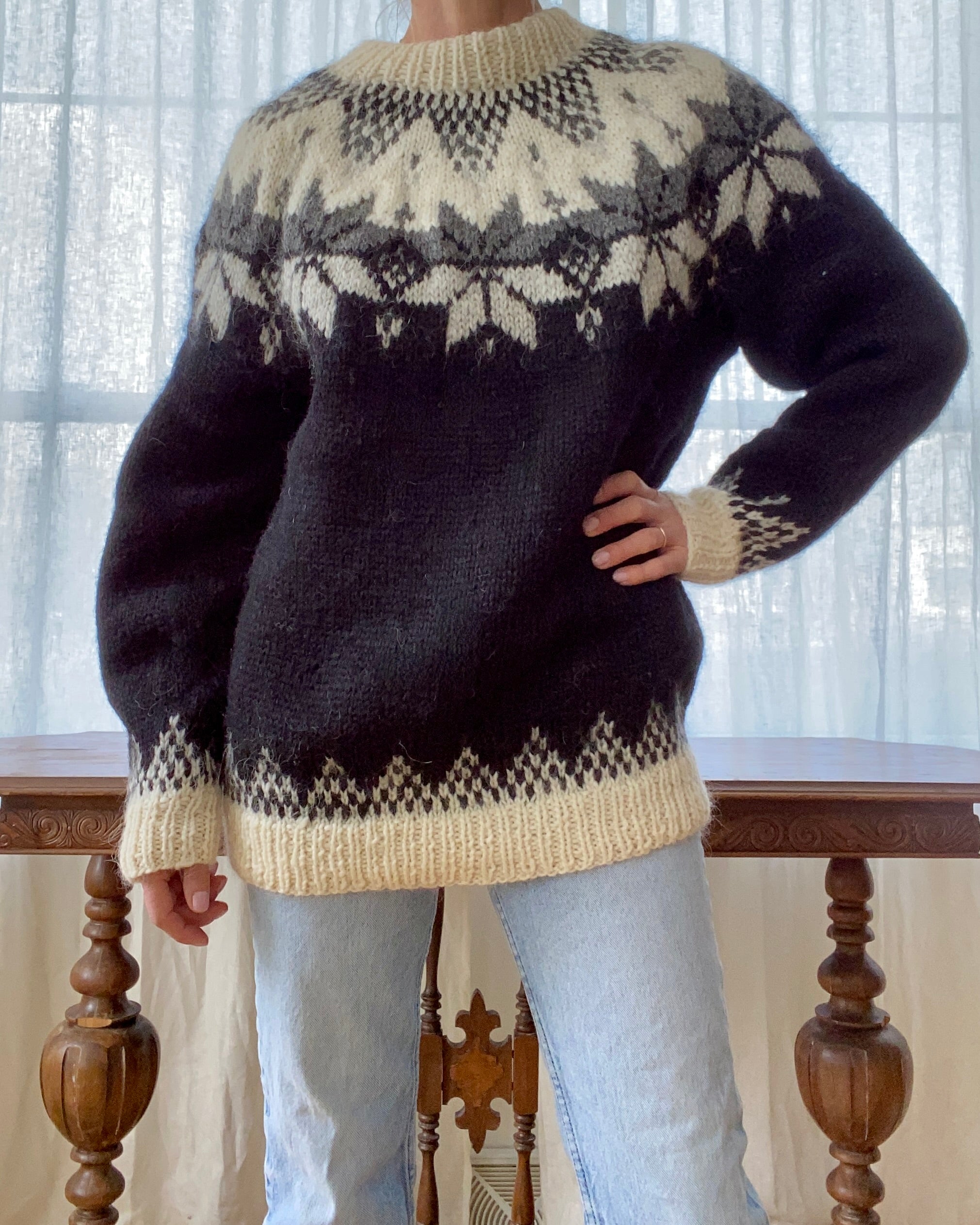 Vintage Icelandic Lopi Fair Isle Black and Cream Sweater L XL